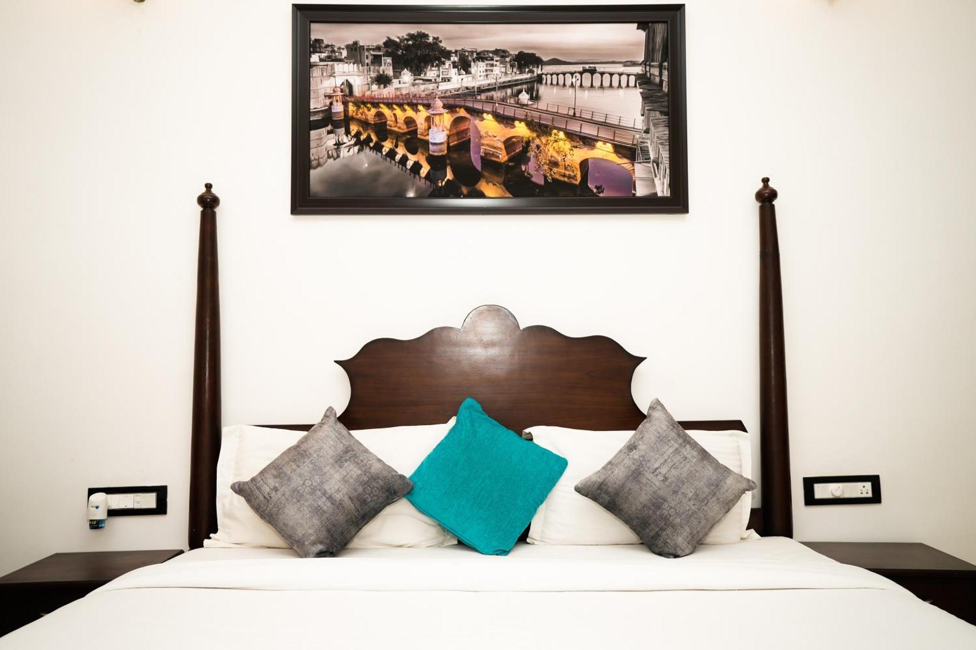 Maangarh Resorts Udaipur Esterno foto