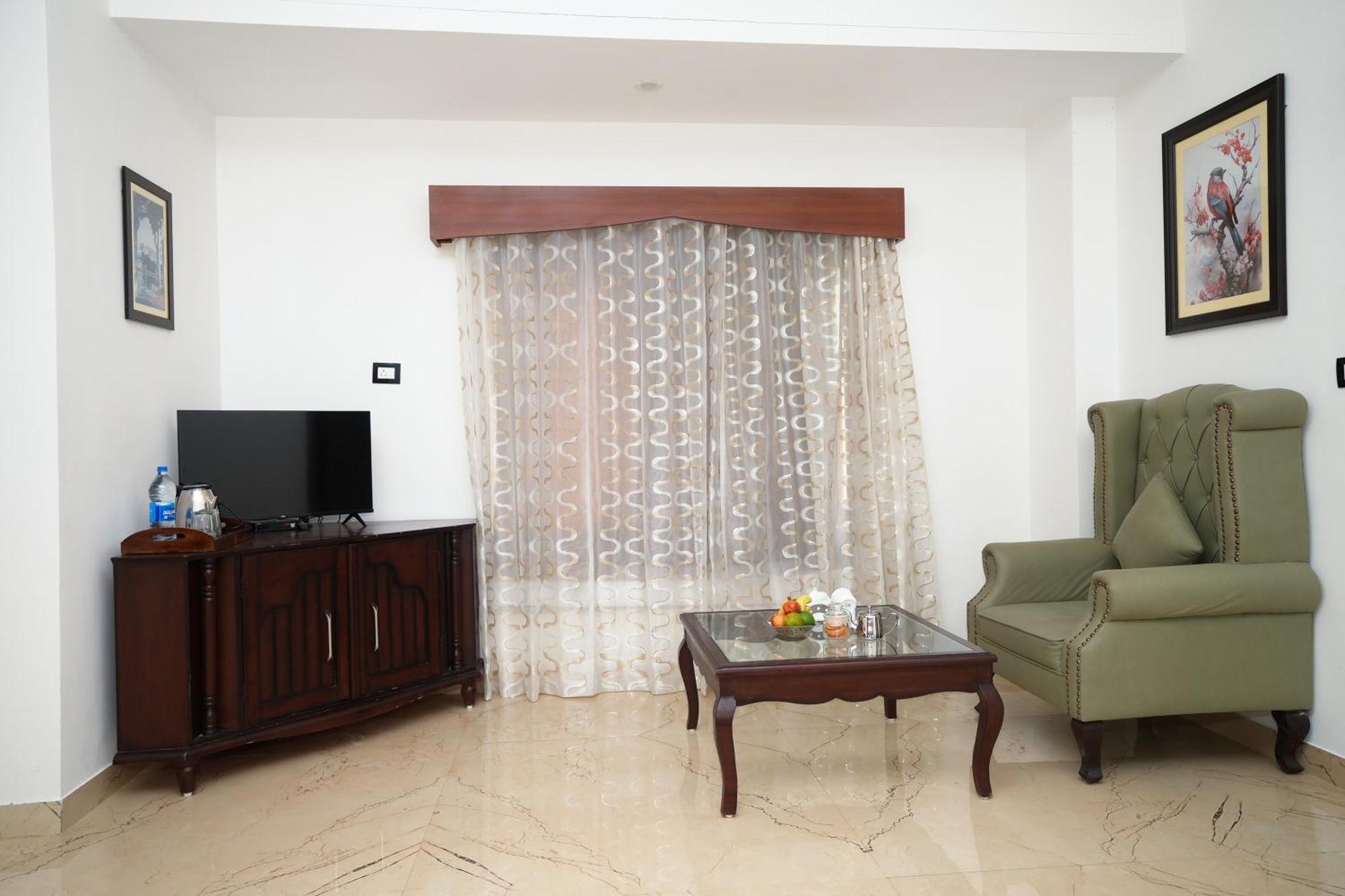 Maangarh Resorts Udaipur Esterno foto